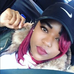 Meet your Posher, Kelly